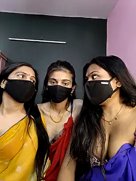 cutee  crazy online show from 04-08-26, 01:45