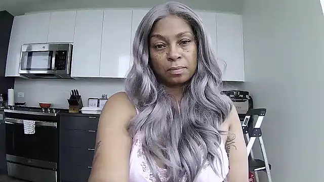 Snapshot of MSweetLindaParks chatting on 07-07-26, 11:25 MSweetLindaParks online show from 07-07-26, 11:25