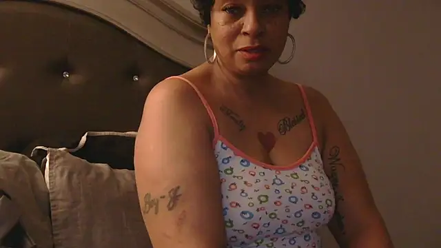 Snapshot of MSweetLindaParks chatting on 01-19-26, 11:14 MSweetLindaParks online show from 01-19-26, 11:14