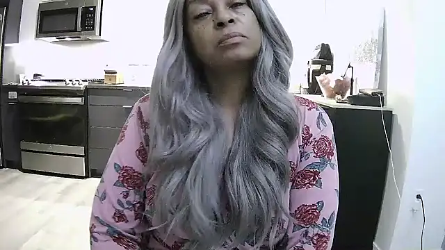 Snapshot of MSweetLindaParks chatting on 07-19-26, 09:06 MSweetLindaParks online show from 07-19-26, 09:06