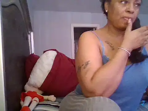 Snapshot of MSweetLindaParks chatting on 03-03-25, 06:35 MSweetLindaParks online show from 03-03-25, 06:35