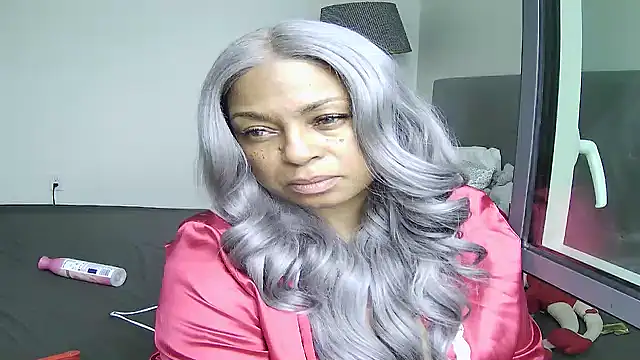 Snapshot of MSweetLindaParks chatting on 06-22-26, 03:31 MSweetLindaParks online show from 06-22-26, 03:31