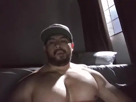 marcus002001 online show from 04-14-26, 04:28