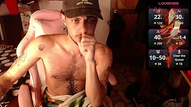 Snapshot of Apolo_S chatting on 02-18-26, 08:55 Apolo S online show from 02-18-26, 08:55