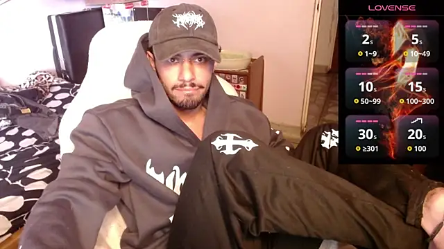 Snapshot of Apolo_S chatting on 02-13-26, 08:31 Apolo S online show from 02-13-26, 08:31