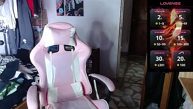 Snapshot of Apolo_S chatting on 02-12-26, 06:40 Apolo S online show from 02-12-26, 06:40