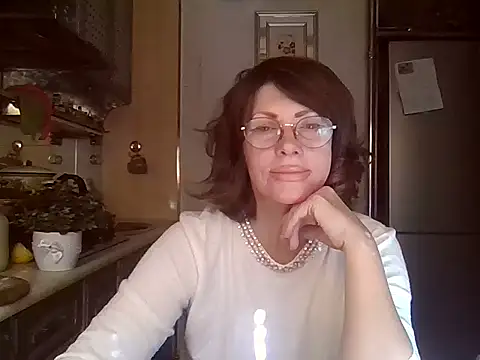 Baby-Matilda online show from 10-19-25, 09:12