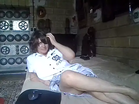 Baby-Matilda online show from 07-13-26, 01:43