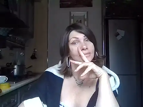 Baby-Matilda online show from 02-05-25, 10:41