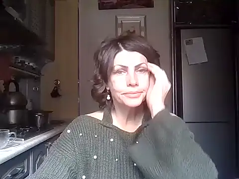 Baby-Matilda online show from 10-26-25, 09:10