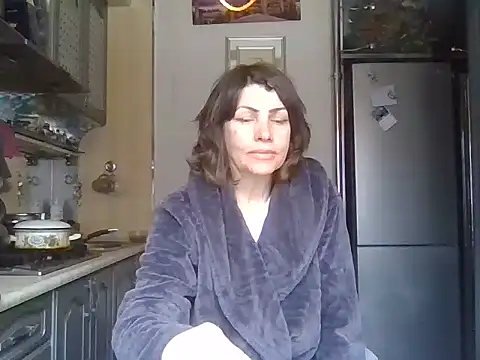 Baby-Matilda online show from 03-17-25, 12:14