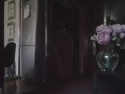 Baby-Matilda online show from 12-22-25, 12:16