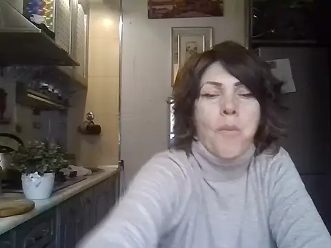 Baby-Matilda online show from 11-30-25, 09:32