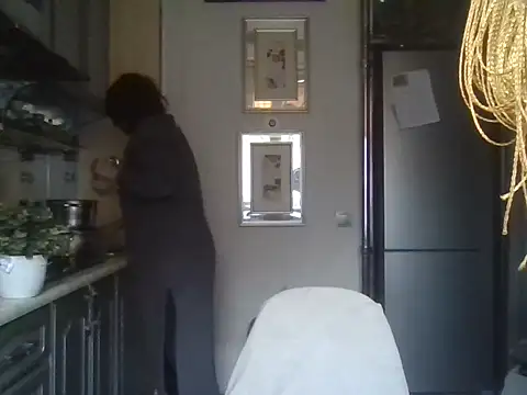 Baby-Matilda online show from 02-13-26, 01:00