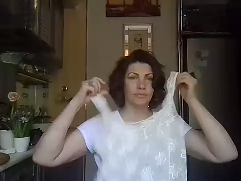 Baby-Matilda online show from 05-16-26, 08:24