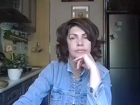 Baby-Matilda online show from 05-15-26, 10:35