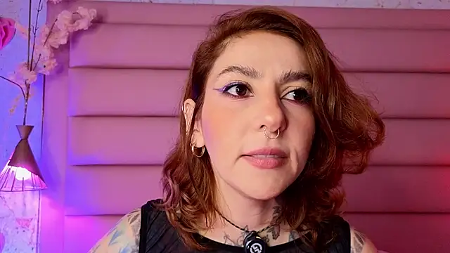 Evangelyne 1 online show from 04-17-26, 03:26