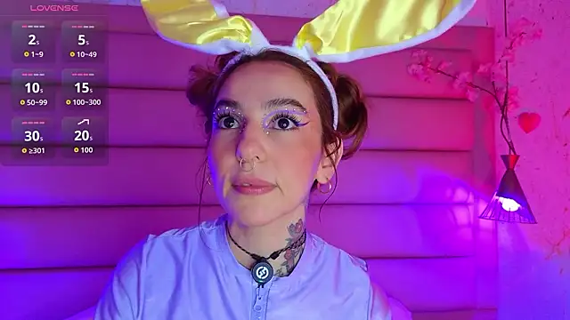 Evangelyne 1 online show from 03-19-26, 03:45