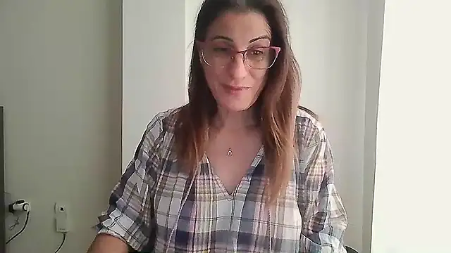 Sanada hot online show from 10-27-25, 08:59