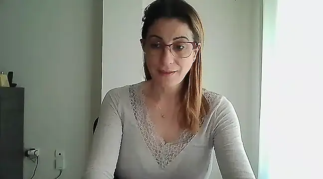 Snapshot of Sanada_hot chatting on 01-14-25, 10:06 Sanada hot online show from 01-14-25, 10:06