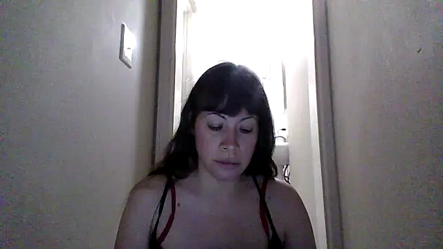 petitedoll29 online show from 10-27-25, 12:11