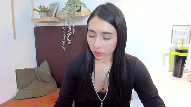 Snapshot of isabella_jade chatting on 03-01-25, 05:38 isabella jade online show from 03-01-25, 05:38