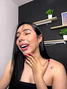 isabella jade online show from 12-23-25, 12:11