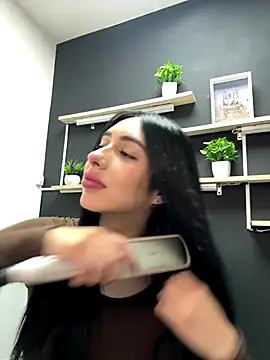 isabella jade online show from 12-18-25, 08:34