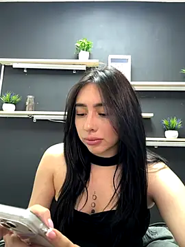 isabella jade online show from 12-02-25, 05:36