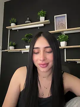 Snapshot of isabella_jade chatting on 02-25-26, 08:41 isabella jade online show from 02-25-26, 08:41