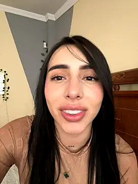 Snapshot of isabella_jade chatting on 09-11-25, 01:22 isabella jade online show from 09-11-25, 01:22