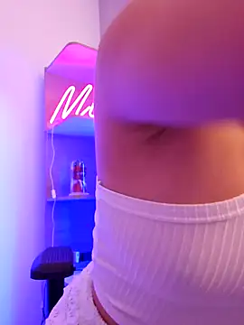 miaeyes online show from 01-14-25, 06:38