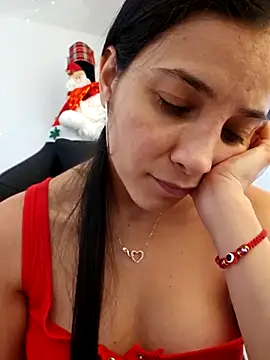 miaeyes online show from 12-13-24, 01:12