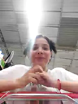 miaeyes online show from 12-11-24, 07:46