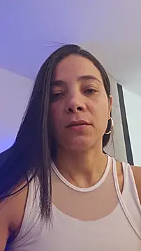 miaeyes online show from 11-18-25, 12:52