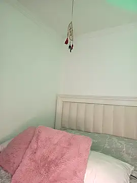 ASHLEY BLAIR online show from 12-15-25, 08:58