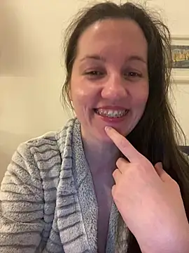 Nicole-Ray online show from 03-04-26, 09:00