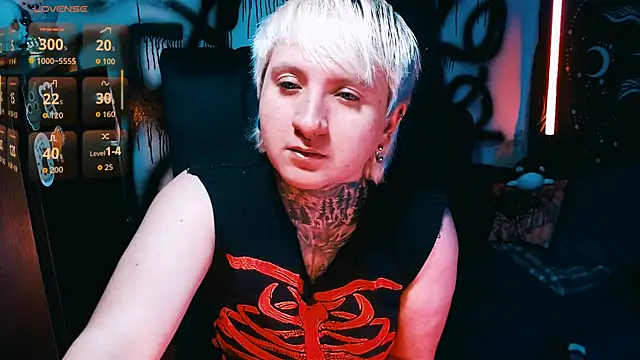 Marieblueeyes online show from 06-26-26, 03:12