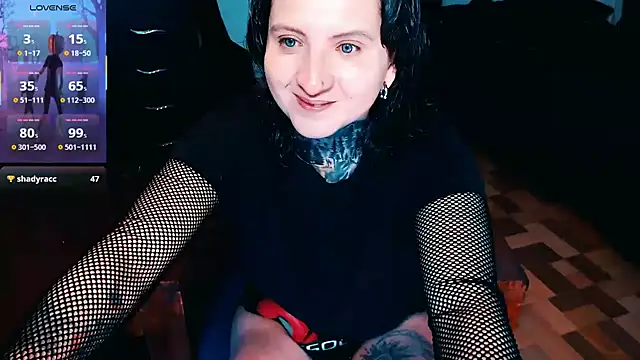 Marieblueeyes online show from 10-17-25, 11:23