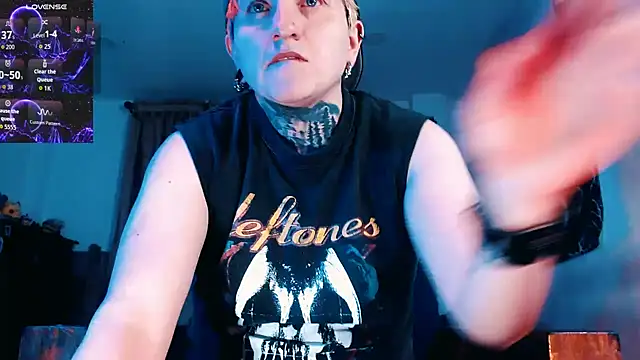 Marieblueeyes online show from 11-29-25, 04:01