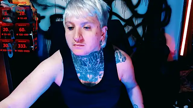 Marieblueeyes online show from 06-06-26, 03:34