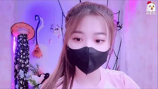 hen237 online show from 11-09-25, 03:54