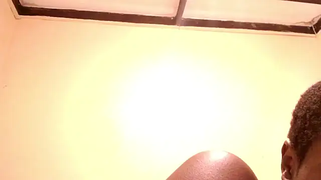 Queen BootyXXX online show from 07-08-26, 04:02
