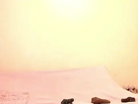 Queen BootyXXX online show from 11-18-25, 02:05