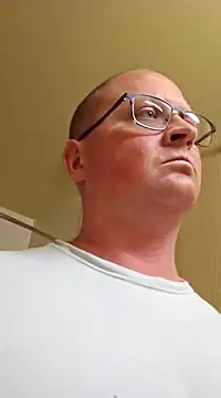 Snapshot of taurada76 chatting on 03-21-25, 10:50 taurada76 online show from 03-21-25, 10:50