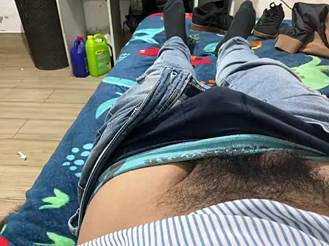 elvis0966 online show from 10-01-25, 02:49