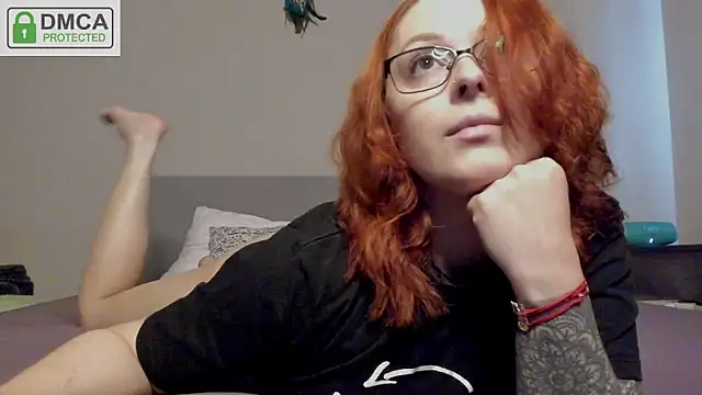 Snapshot of cathy__cass chatting on 05-13-26, 10:00 cathy cass online show from 05-13-26, 10:00