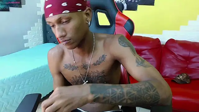 ManSant online show from 11-08-25, 02:31