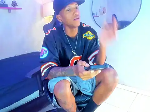 ManSant online show from 11-28-25, 02:28