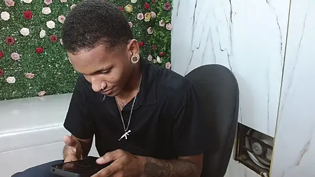 ManSant online show from 12-16-25, 03:05